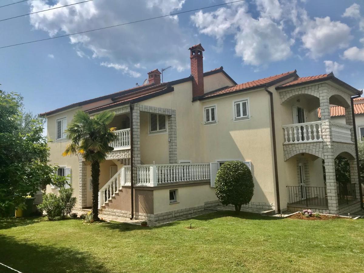 Apartment Marinela
