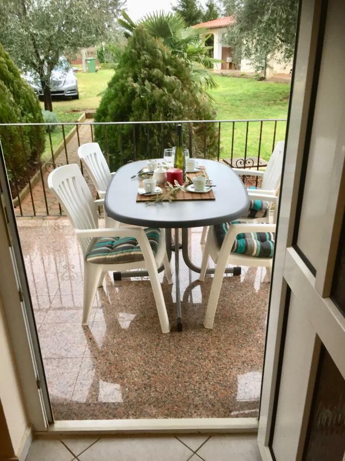 Marinela Apartment *