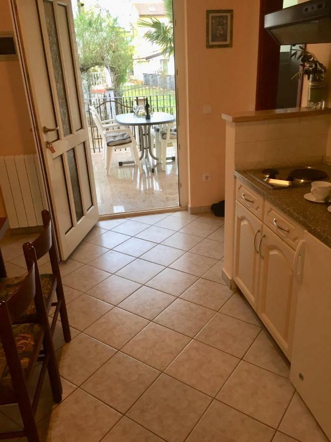 Marinela Apartment